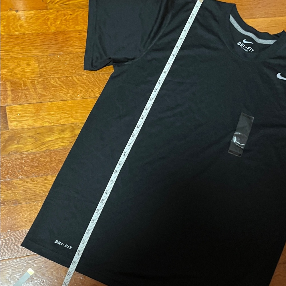 Nike Men's Black Dri-FIT Tee size L NWT DRI FIT STAY COOL